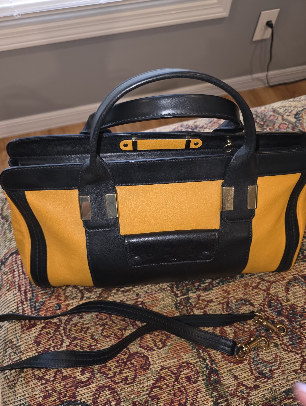 Chloe Black And Orange Bag.